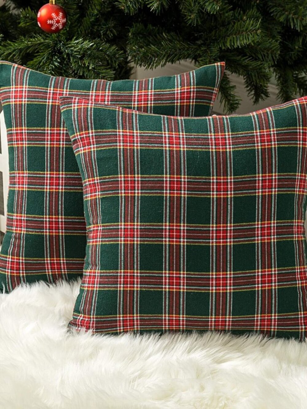 Christmas Plaid Decorative Throw Pillow Covers Green Red 18x18